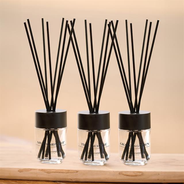 Fragrance Sticks Imperial Riding IRHEquine Empire Off White