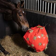 Hay Bag Imperial Riding IRHApple Red