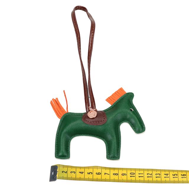 Key Charm Epplejeck Horse Colour Dark Green