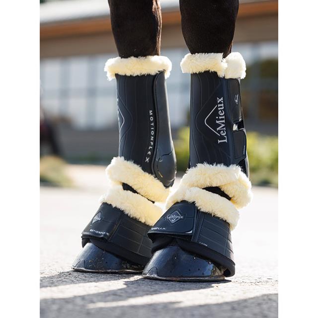 Over Reach Boots LeMieux Motionflex Fur Black