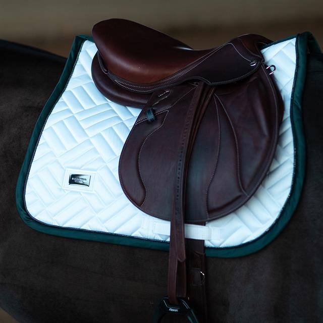 Schabracke Modern White Dramatic Monday Equestrian Stockholm White-Green