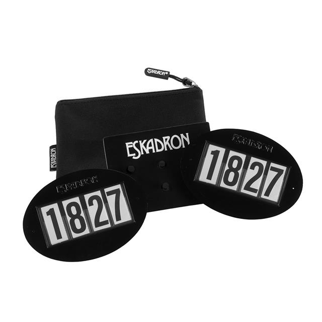 Startnummernhalter Quick-Pin 4 Nummern Eskadron Black