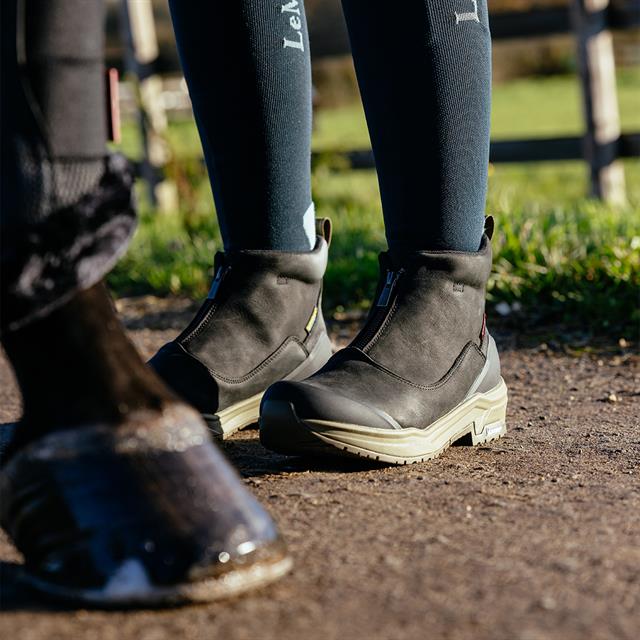 Steel Toe Boots with Zip LeMieux Black
